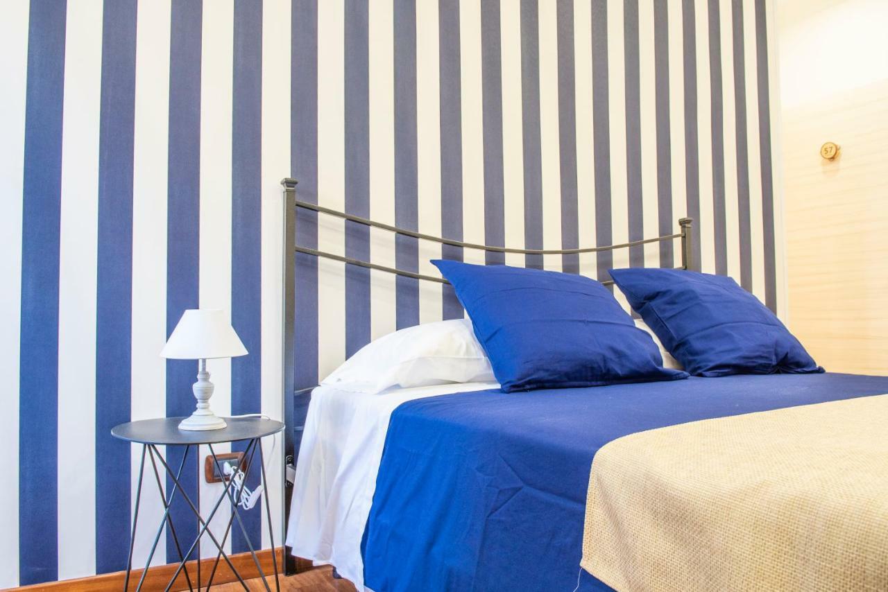 Petrucci B&B Νάπολη Εξωτερικό φωτογραφία