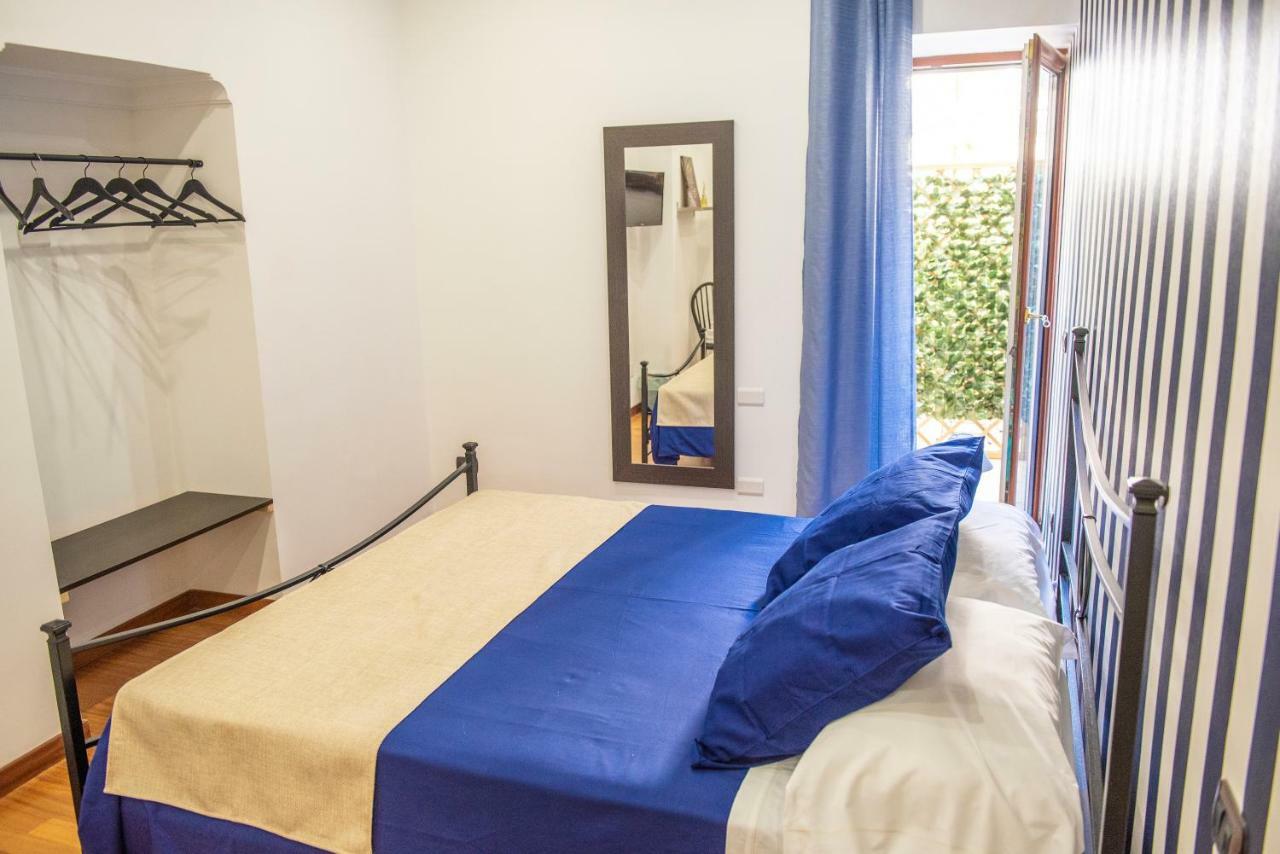 Petrucci B&B Νάπολη Εξωτερικό φωτογραφία