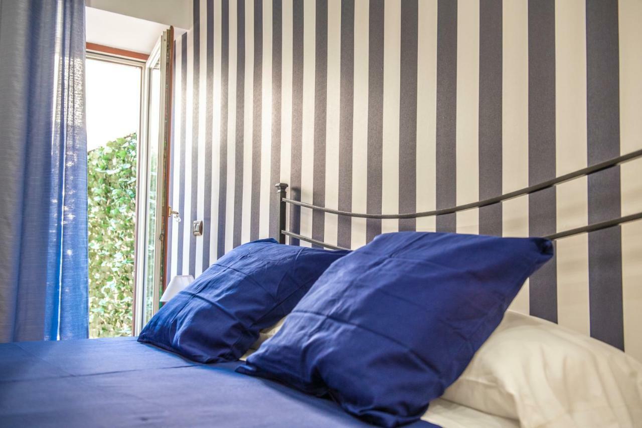 Petrucci B&B Νάπολη Εξωτερικό φωτογραφία