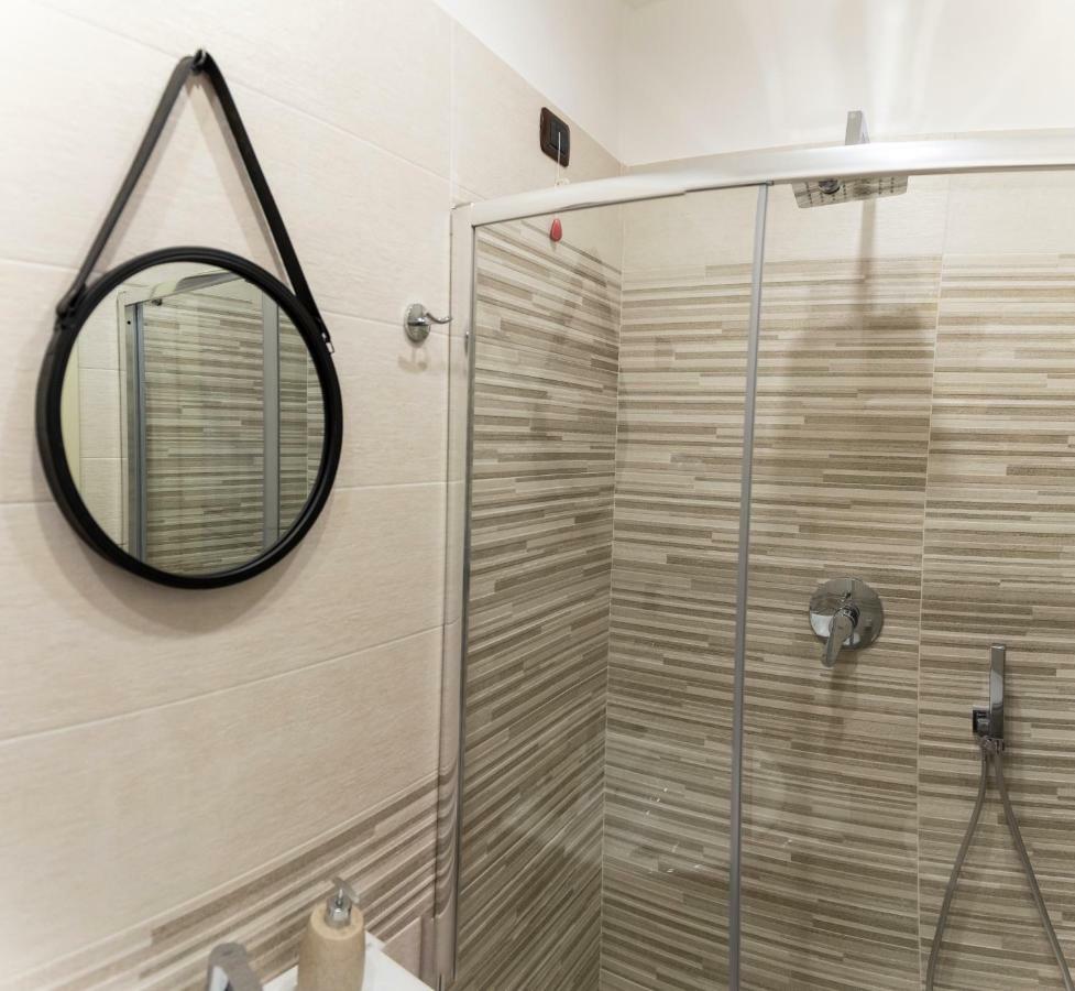 Petrucci B&B Νάπολη Εξωτερικό φωτογραφία